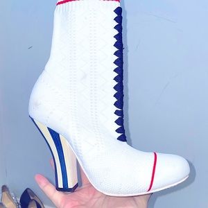 Fendi ROCKABOO RUNWAY stretch sock !! SALE!